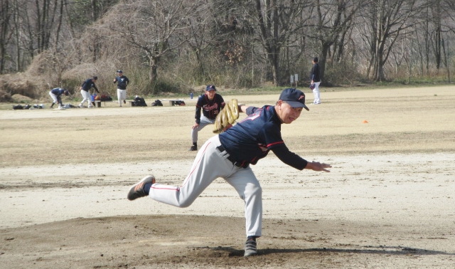 �O�ۓ��߂��B�������A�E�g5�P�B�i�җ�싅�����z�G�[���Y�싅���L�j