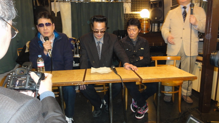 �o���f�B�[�Y�i�a�`�m�c�h�d�r�j�E�L�����f�B�[�Y�i�b�`�m�c�h�d�r�j�t�H�[�G�o�[�I