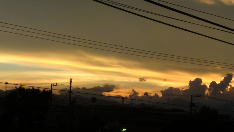 ���V���F�̐��E