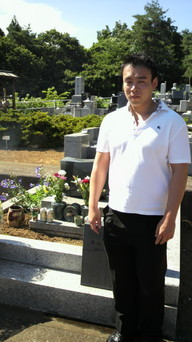 ���V���F�̐��E