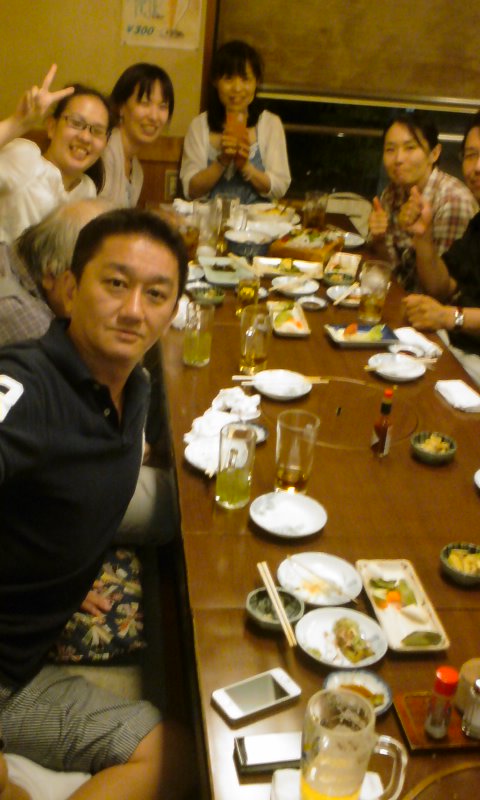 ���V���F�̐��E