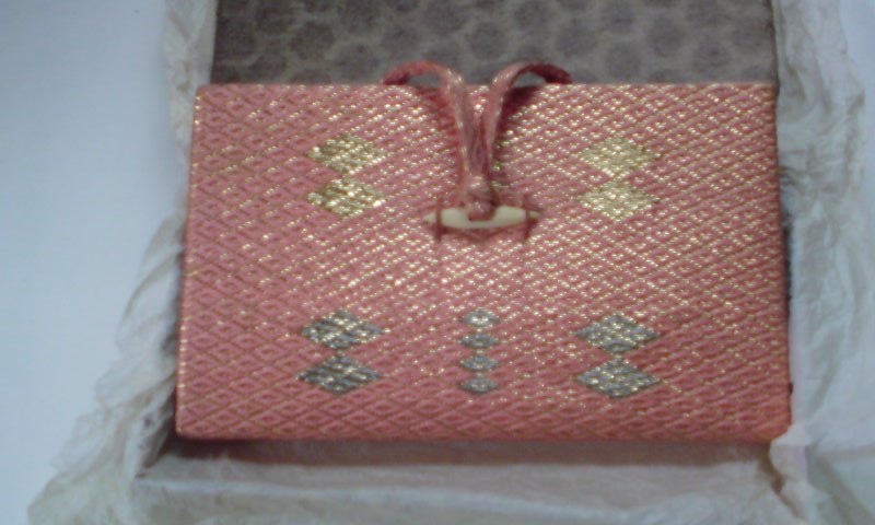 ���V���F�̐��E