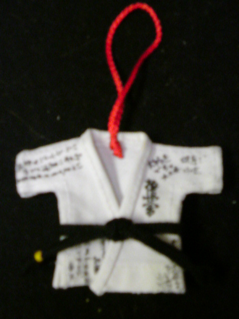 ���V���F�̐��E