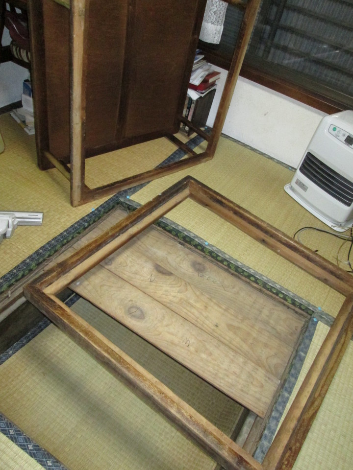 ���V���F�̐��E