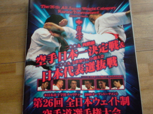 ���V���F�̐��E