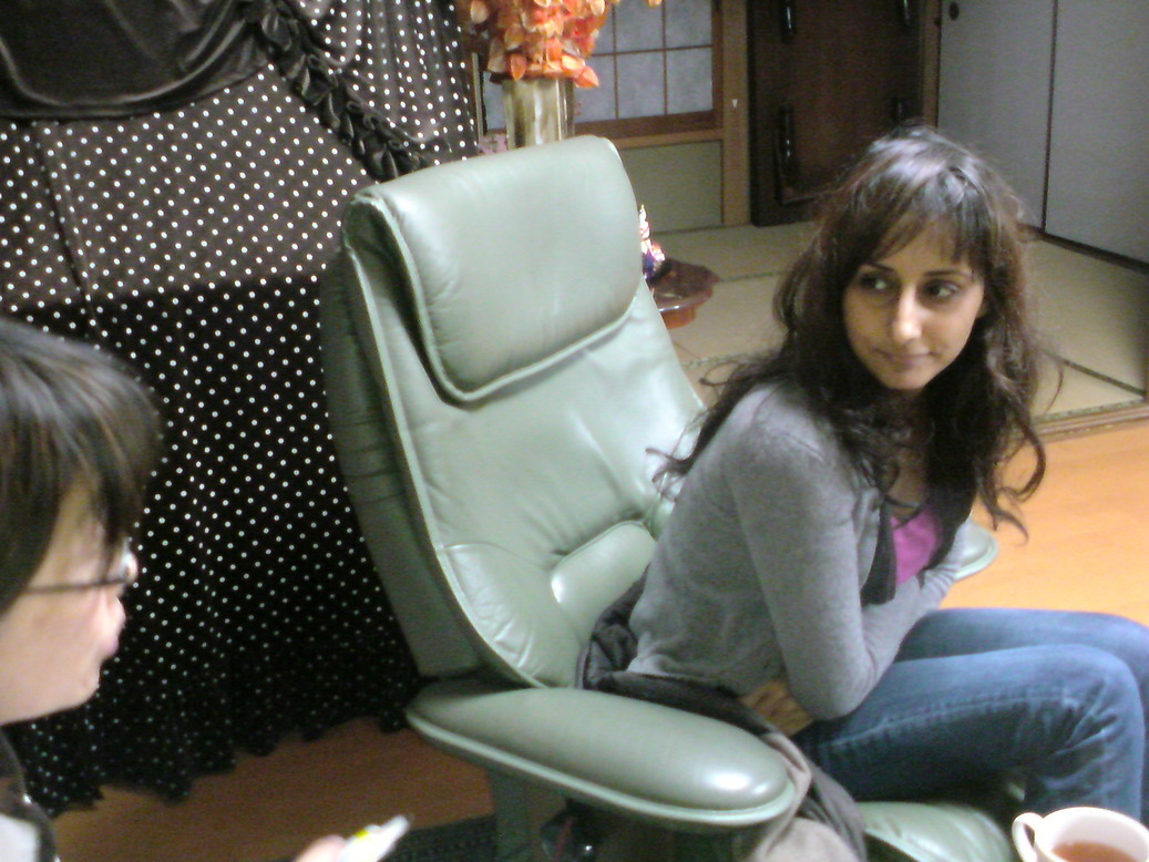 ���V���F�̐��E