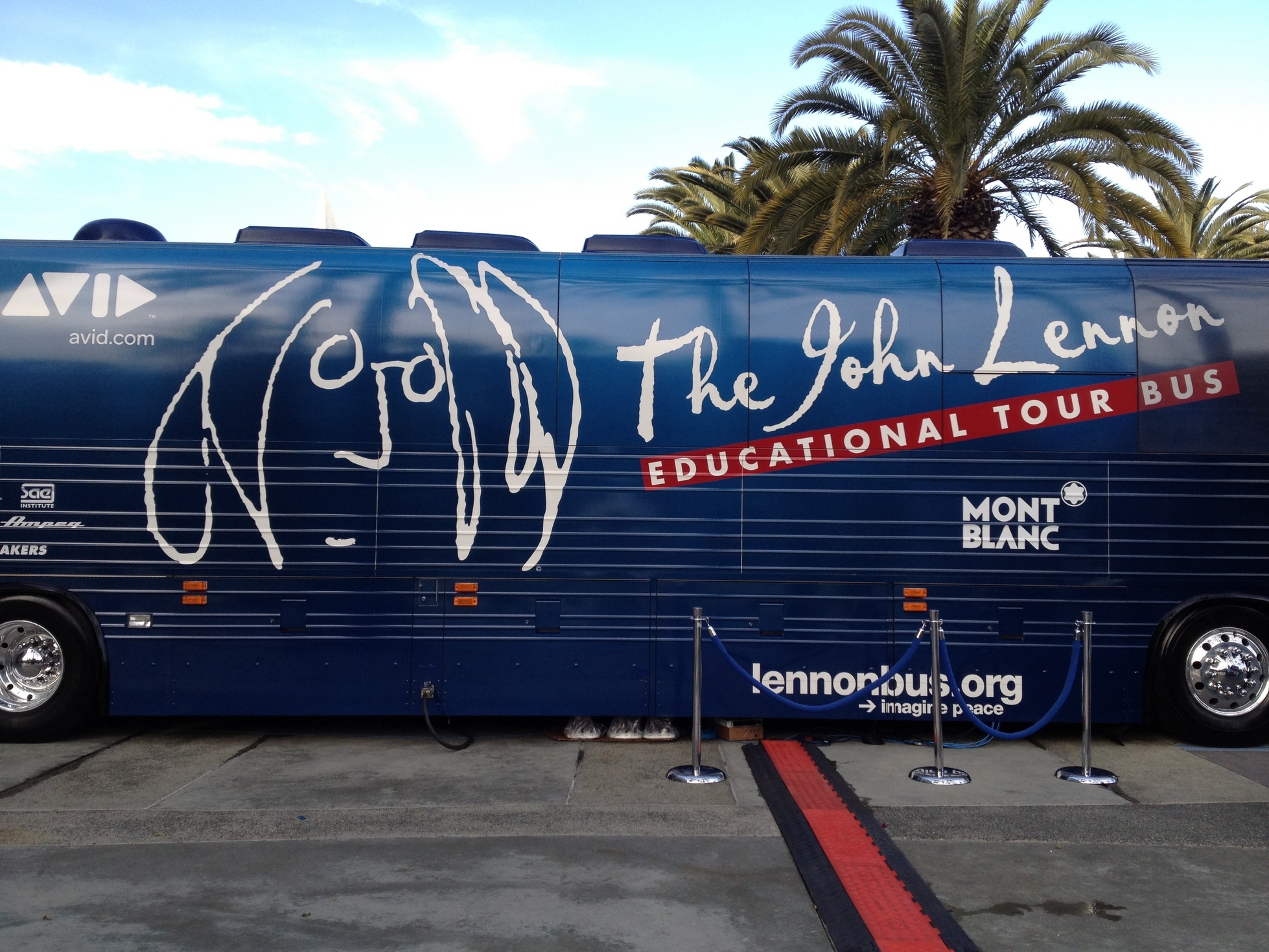 �����W���[�W�́u������ƋC�y�Ɂv