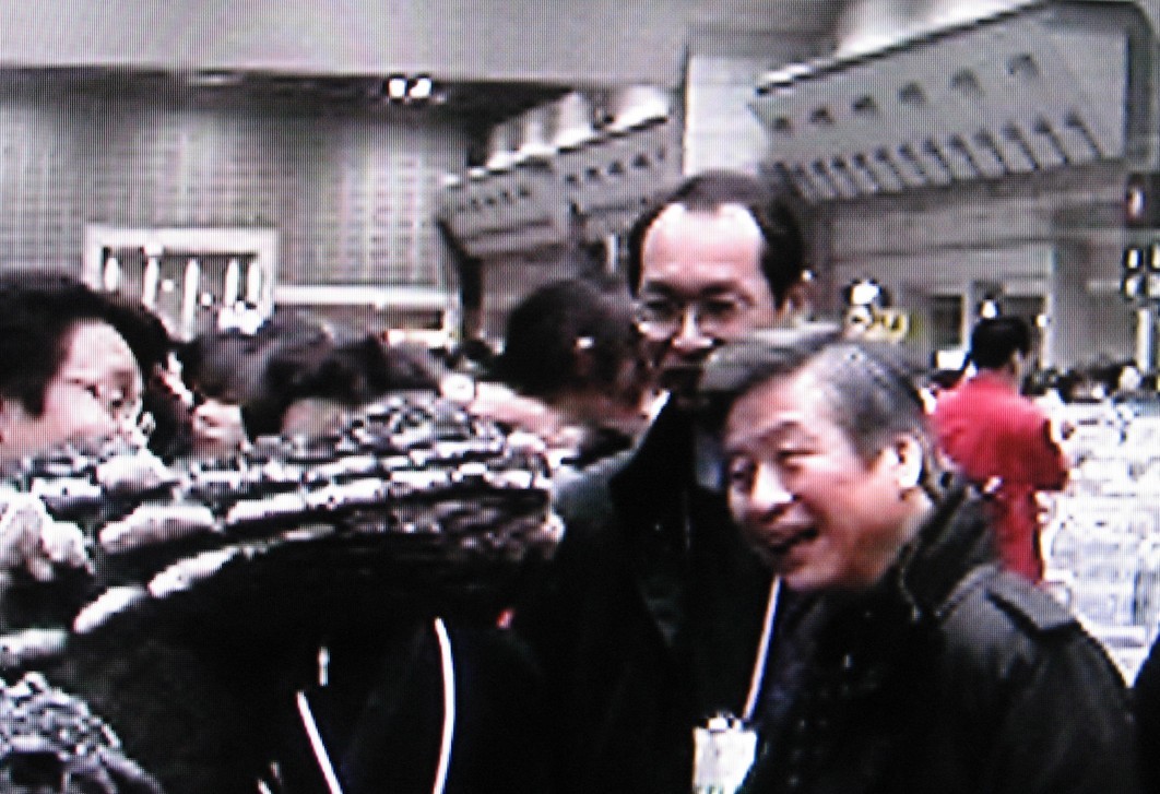 �S�W���𑢂�!�iBuild a Godzilla�j�M�j���[�����`�H�[