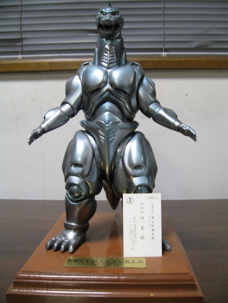 �S�W���𑢂�!�iBuild a Godzilla�j�M�j���[�����`�H�[