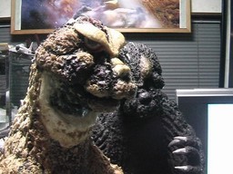 �S�W���𑢂�!�iBuild a Godzilla�j�M�j���[�����`�H�[