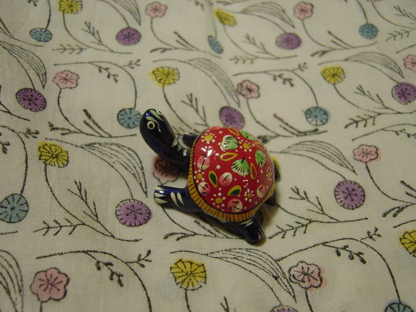 ���V����