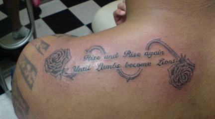 Tattoo Studio YOU              masa��-_-�ڂ₫