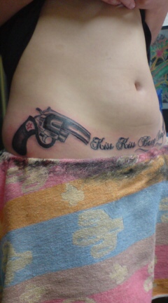 Tattoo Studio YOU              masa��-_-�ڂ₫