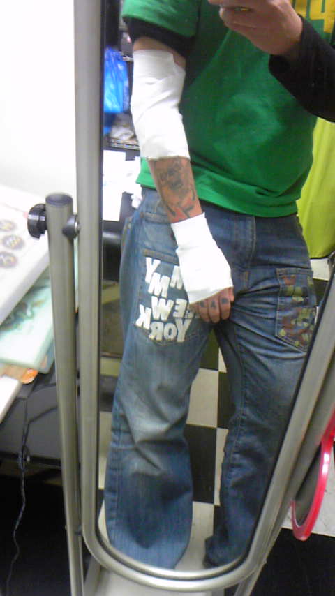 Tattoo Studio YOU              masa��-_-�ڂ₫