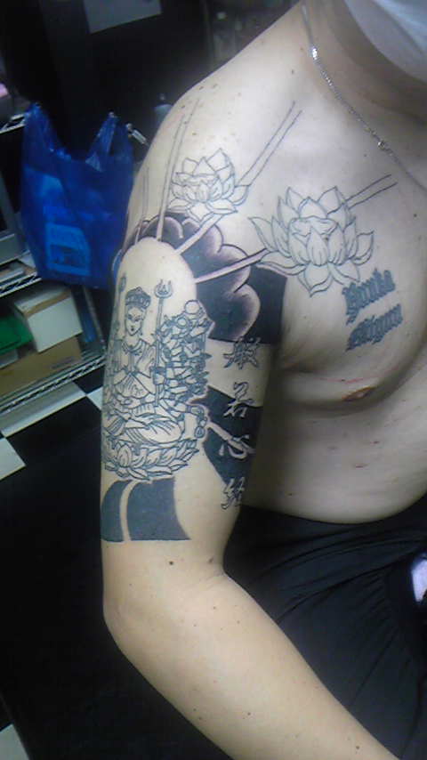 Tattoo Studio YOU              masa��-_-�ڂ₫