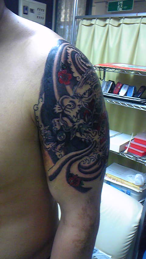 Tattoo Studio YOU              masa��-_-�ڂ₫