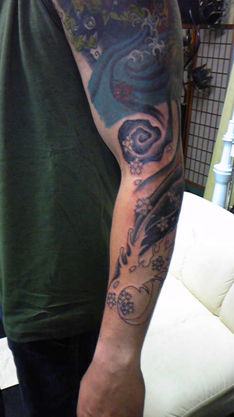 Tattoo Studio YOU              masa��-_-�ڂ₫