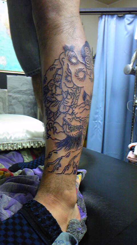 Tattoo Studio YOU              masa��-_-�ڂ₫