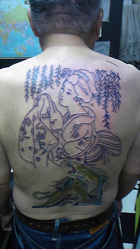 Tattoo Studio YOU              masa��-_-�ڂ₫