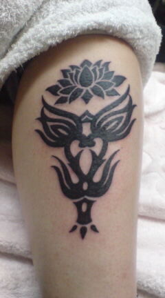 Tattoo Studio YOU              masa��-_-�ڂ₫