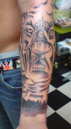 Tattoo Studio YOU              masa��-_-�ڂ₫