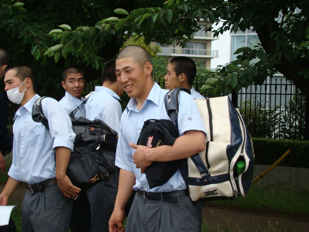 �Ƒ��̐���