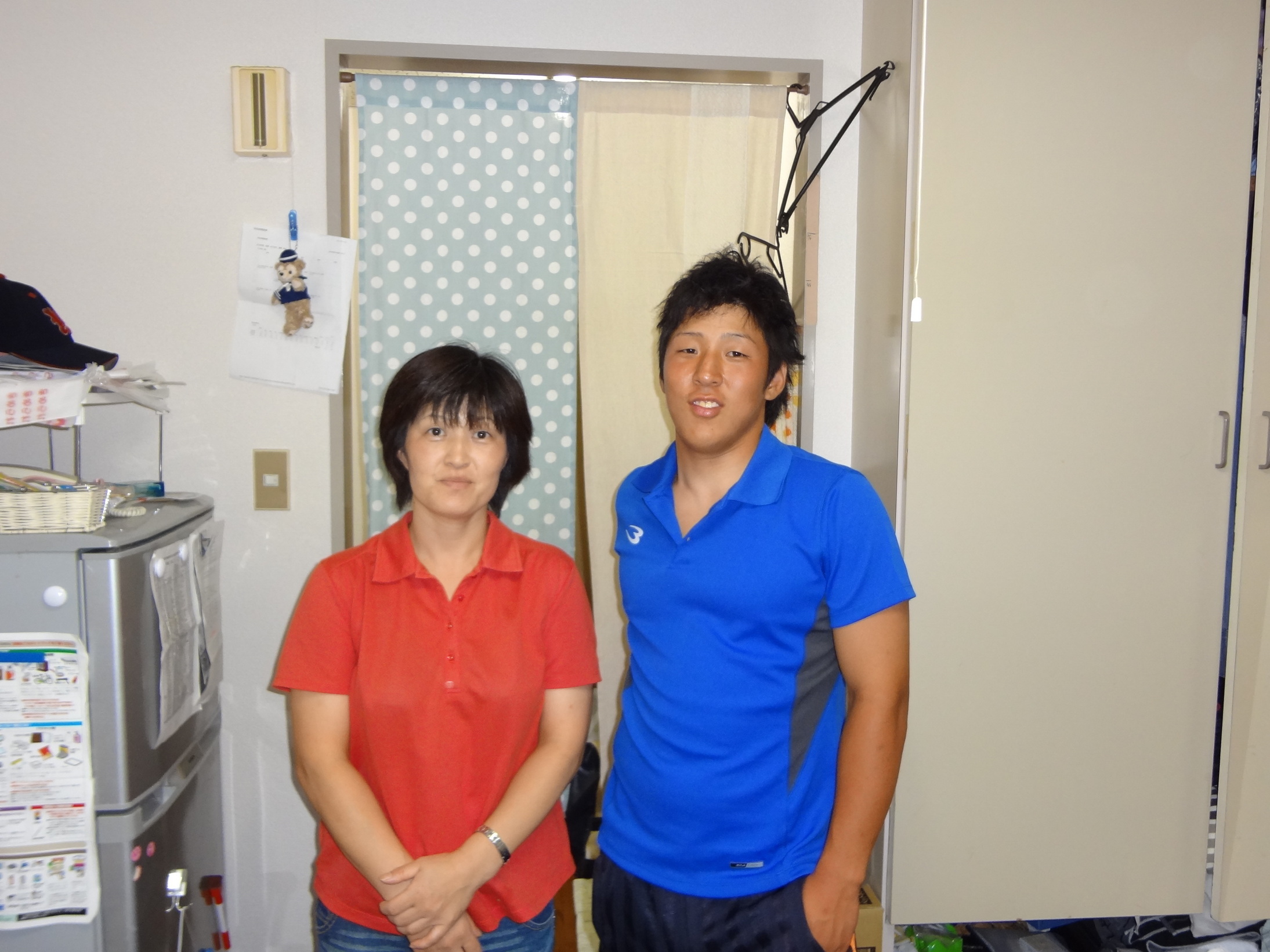 �Ƒ��̐���