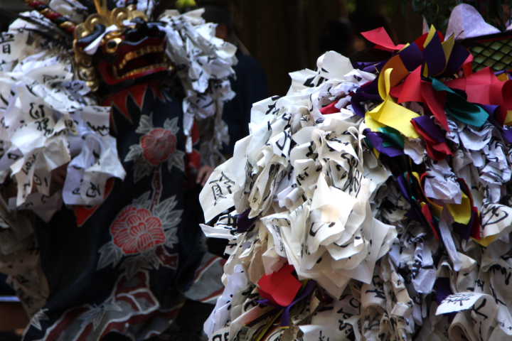 �� �� �T �� ��