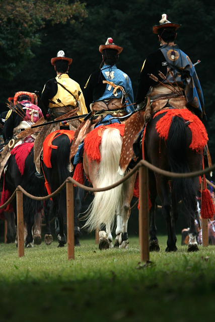 �� �� �T �� ��