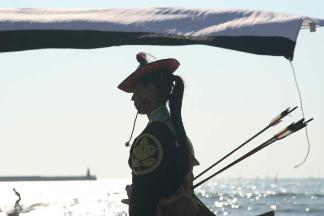 �� �� �T �� ��