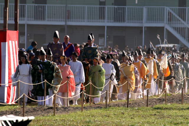 �� �� �T �� ��