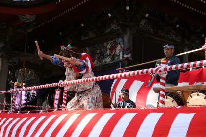 �� �� �T �� ��