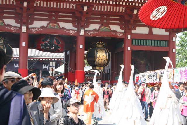 �� �� �T �� ��