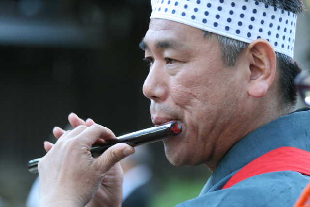 �� �� �T �� ��