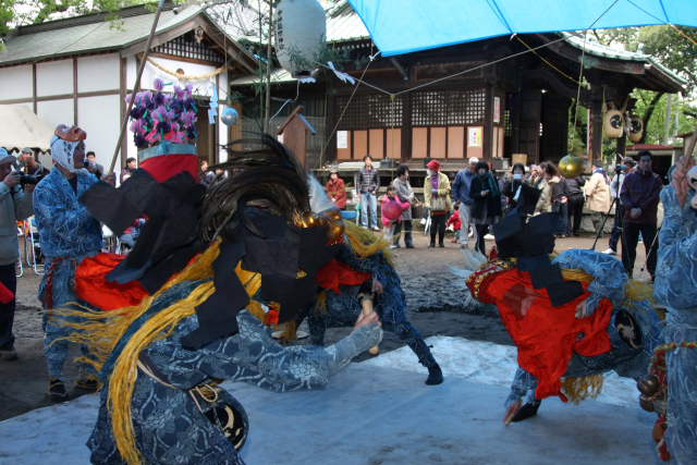 �� �� �T �� ��