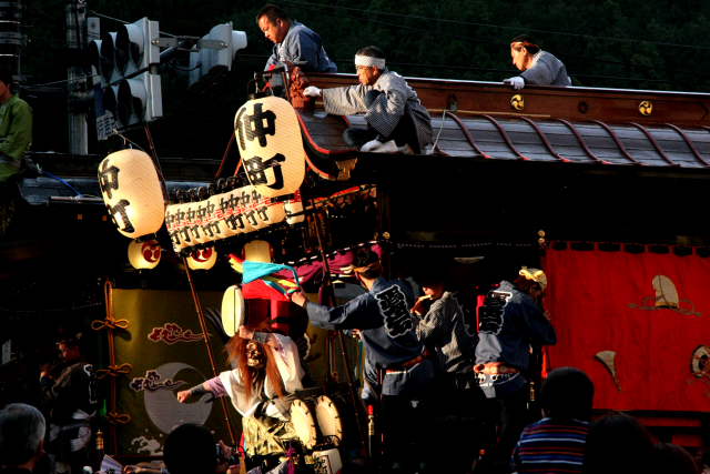 �� �� �T �� ��