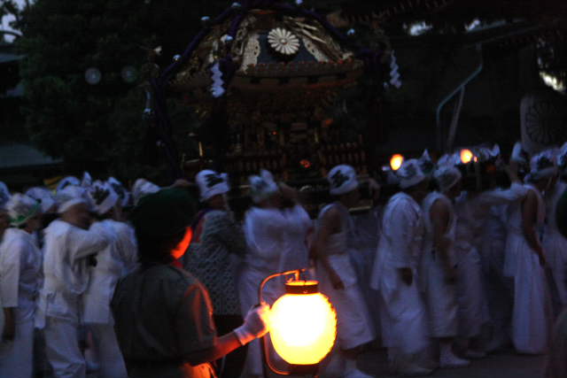 �� �� �T �� ��