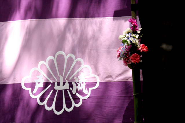 �� �� �T �� ��