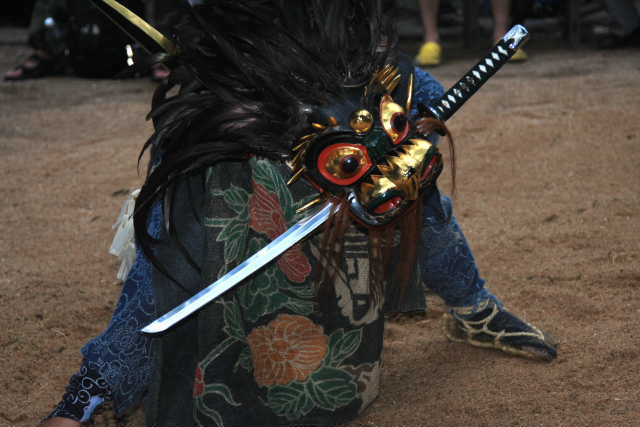 �� �� �T �� ��