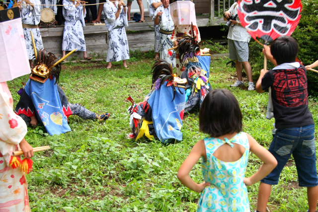 �� �� �T �� ��