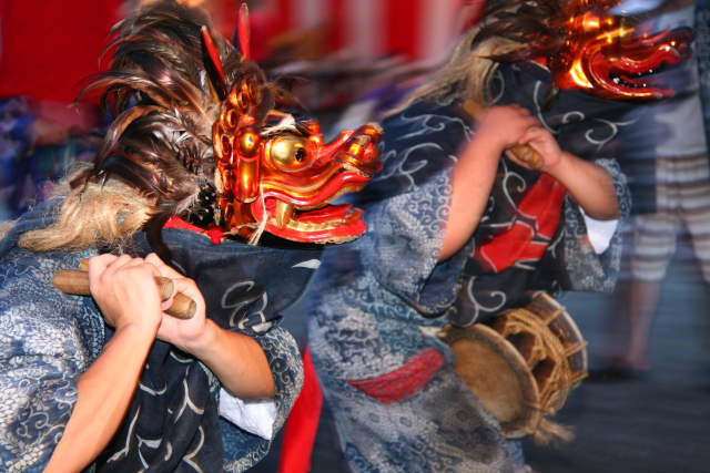 �� �� �T �� ��