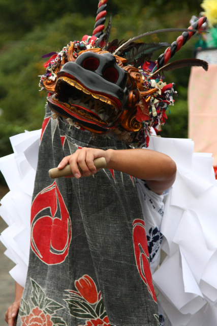 �� �� �T �� ��