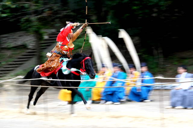 �� �� �T �� ��