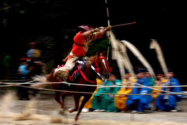 �� �� �T �� ��