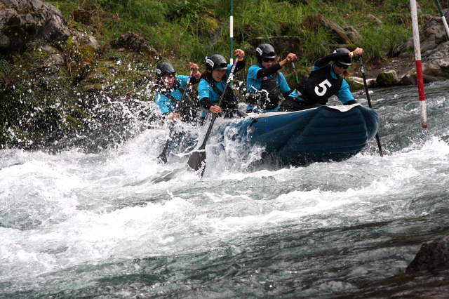 �� �� �T �� ��