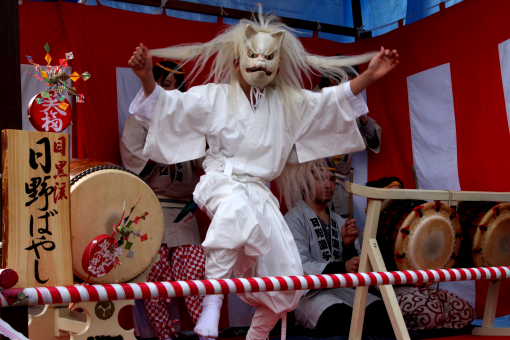 �� �� �T �� ��