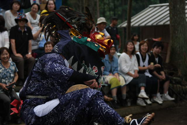 �� �� �T �� ��