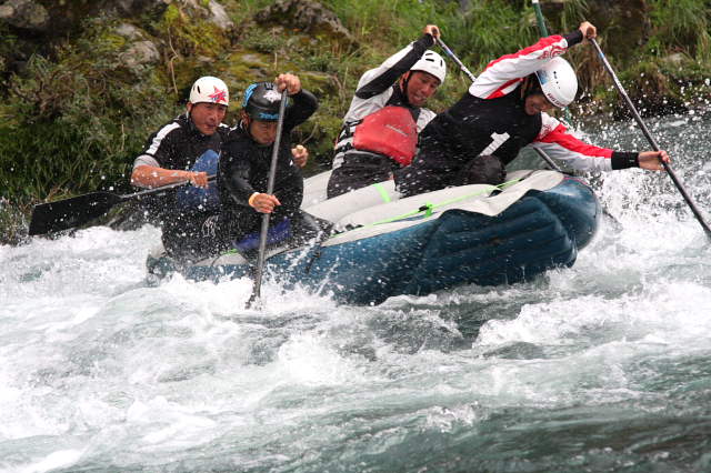 �� �� �T �� ��