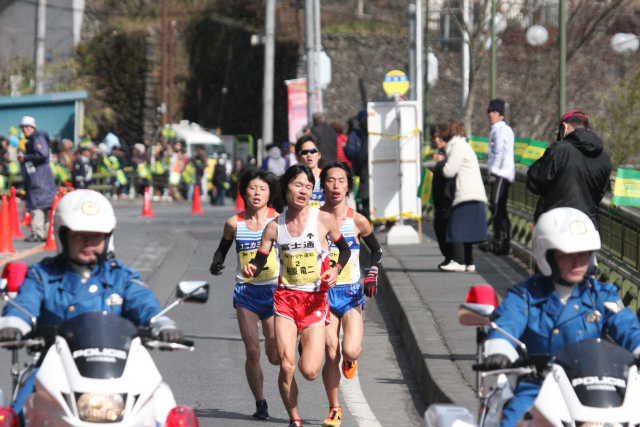 �� �� �T �� ��