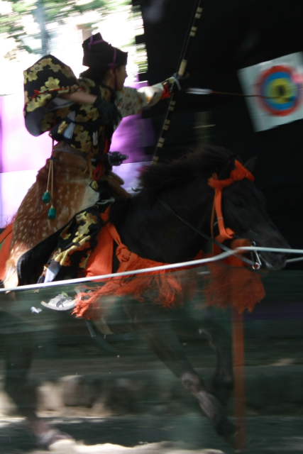 �� �� �T �� ��